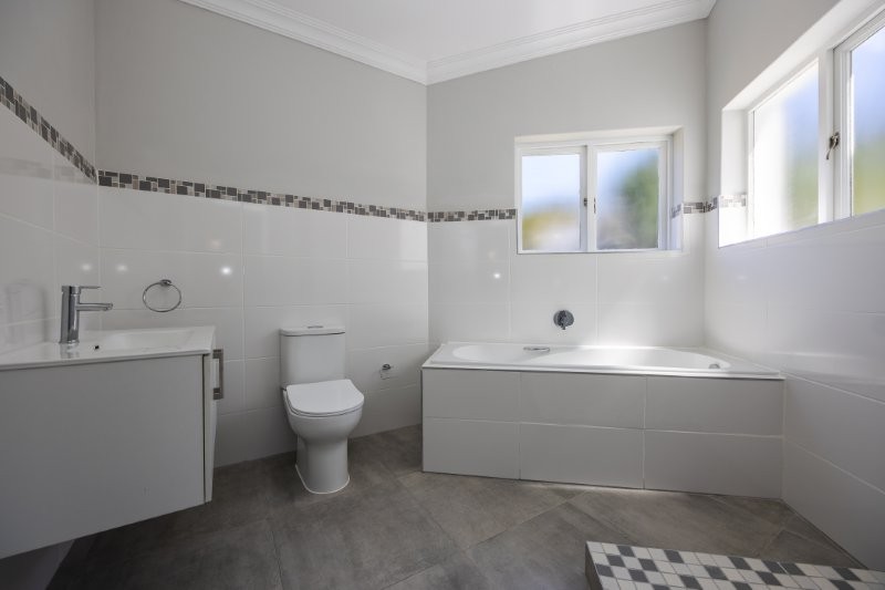 4 Bedroom Property for Sale in Old Place Western Cape